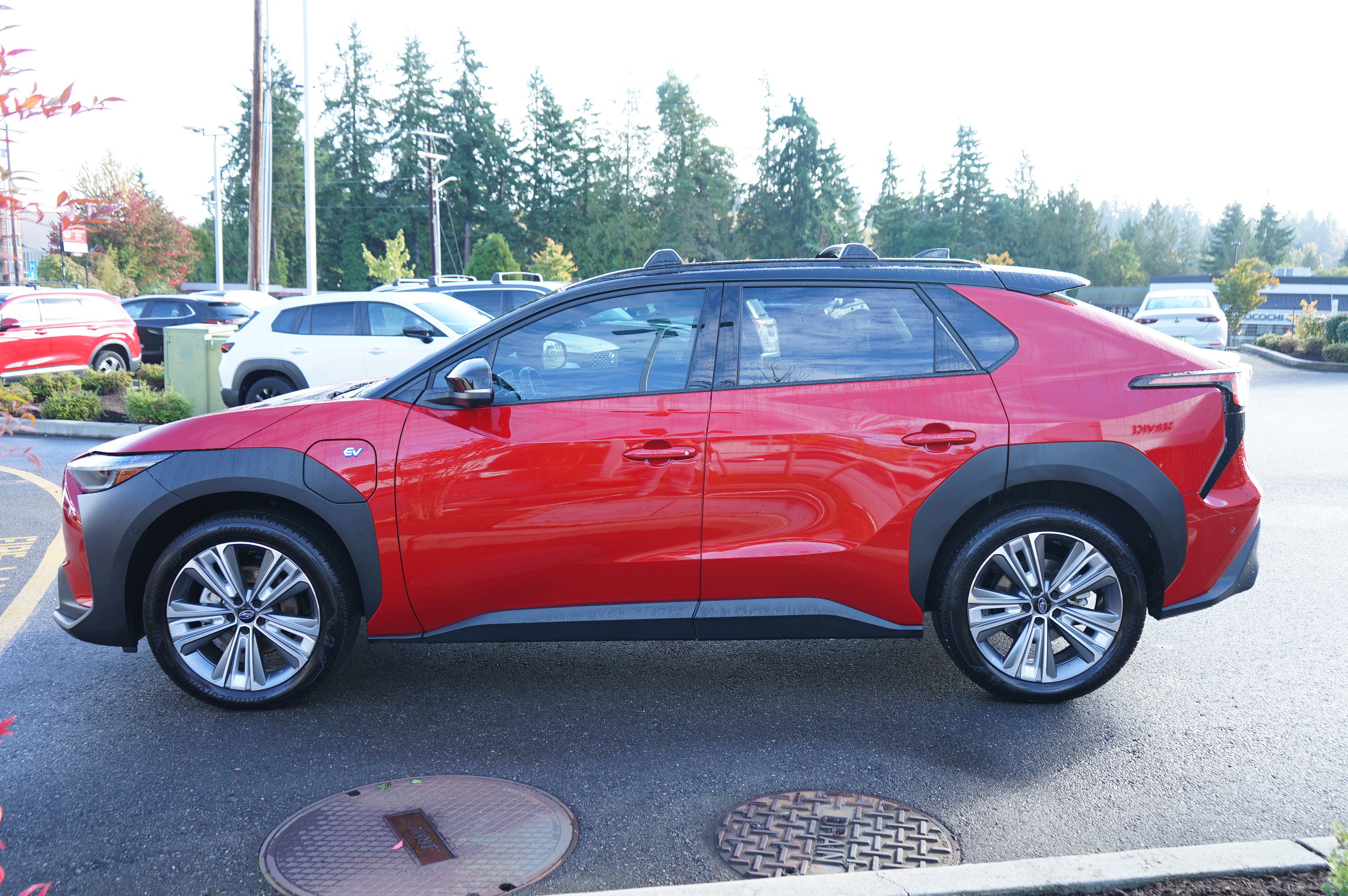 Used 2024 Subaru Solterra Touring image 6