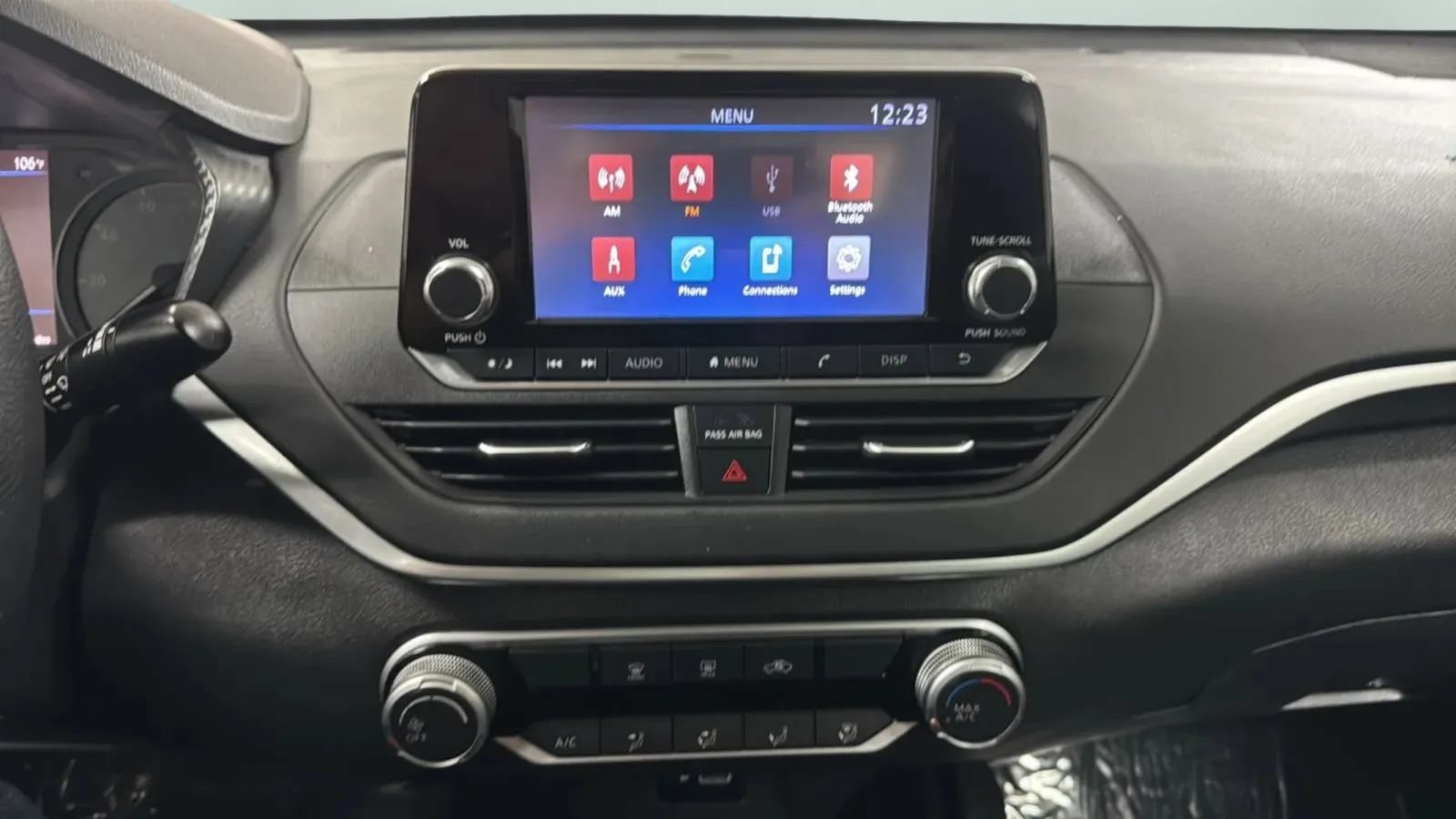 Used 2021 Nissan Altima 2.5 S FWD image 15