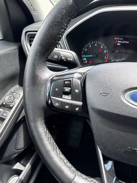 Certified 2022 Ford Escape SE w/ Cold Weather Package AWD/4WD image 23