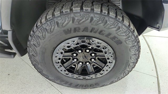 Used 2024 GMC Hummer EV 3X w/ Omega Edition image 56