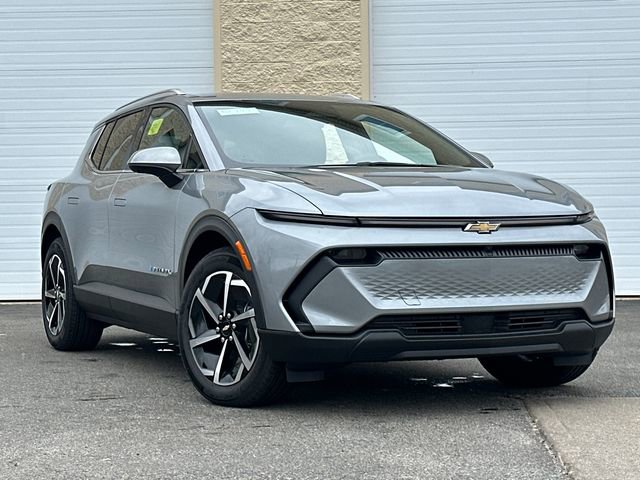 New 2026 Chevrolet Equinox EV LT video 2