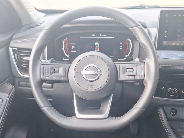 Certified 2024 Nissan Rogue Platinum FWD image 29