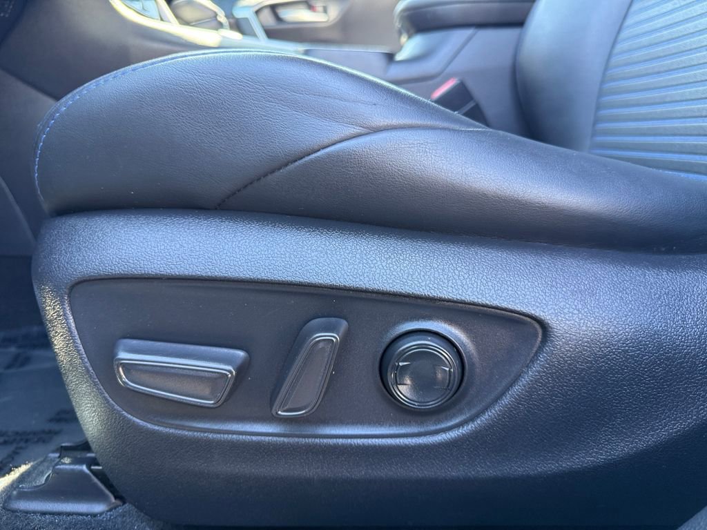 Used 2022 Toyota RAV4 XSE image 10