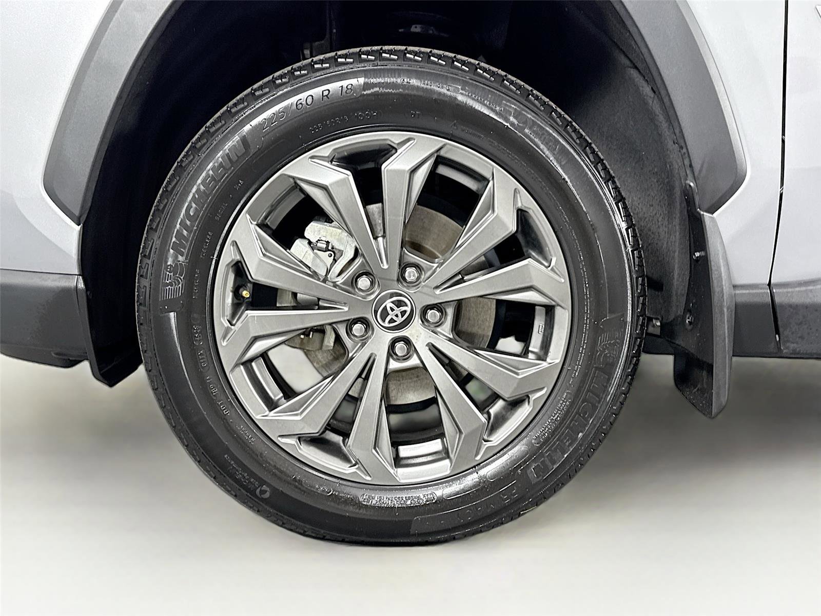 Used 2022 Toyota RAV4 Limited image 47