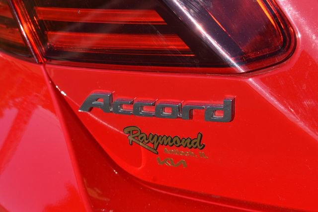 Used 2017 Honda Accord Sport image 13