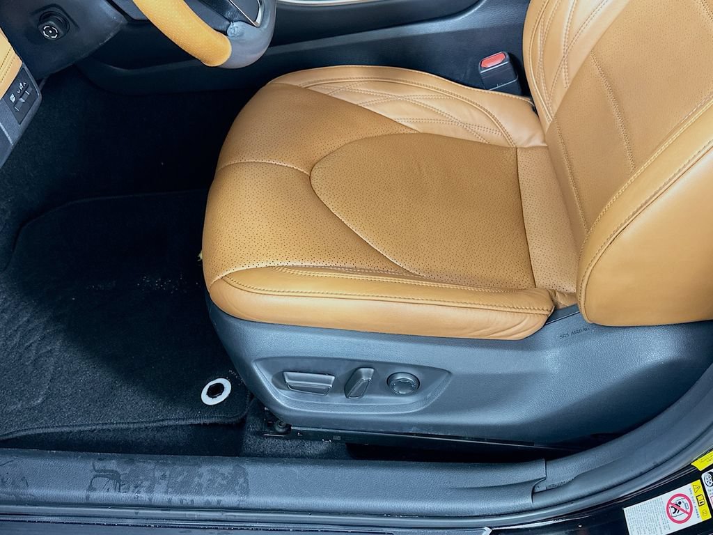 Used 2019 Toyota Avalon Limited w/ Advanced Safety Package FWD image 20