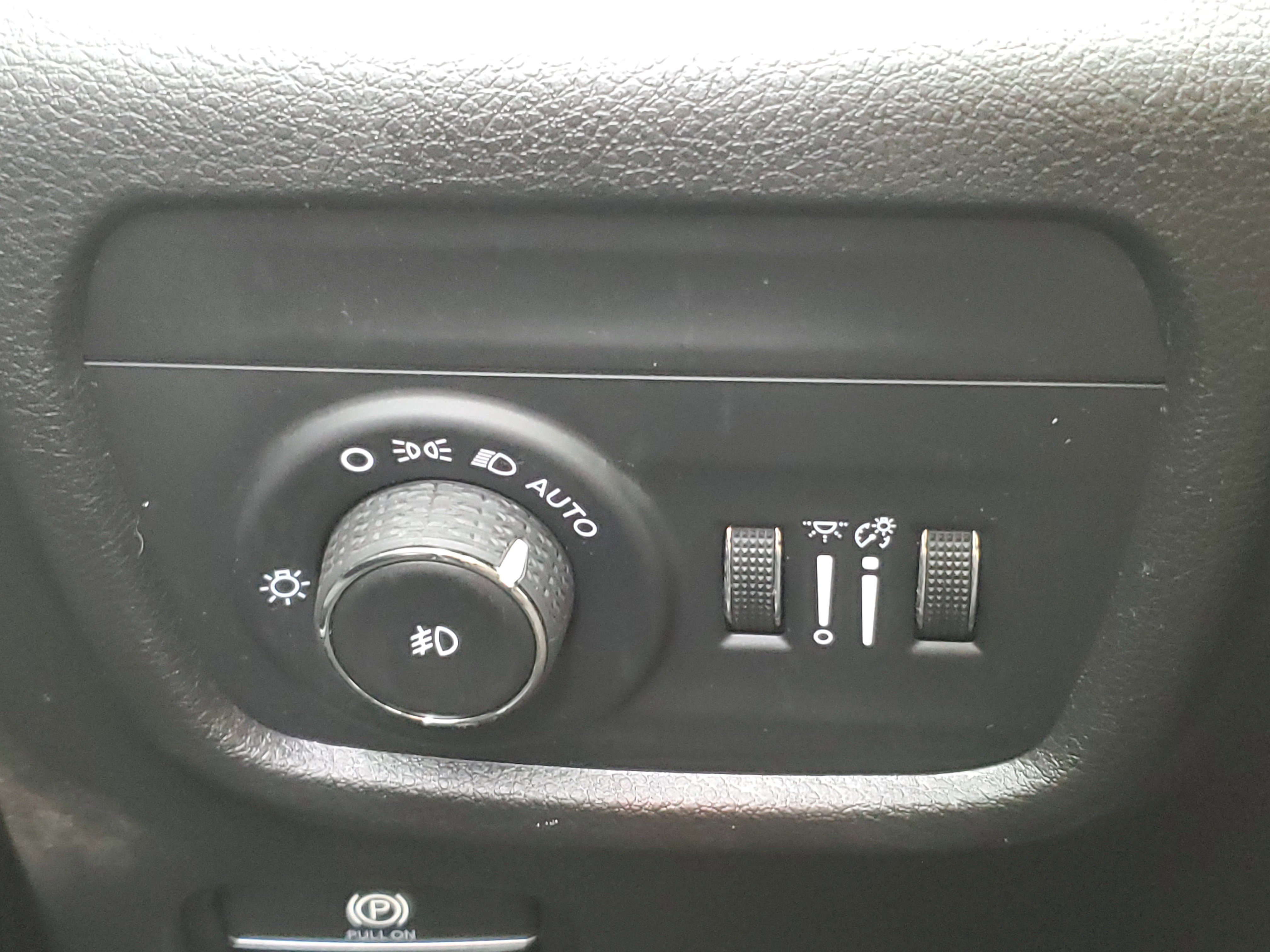 Used 2022 Jeep Grand Cherokee L Limited image 23