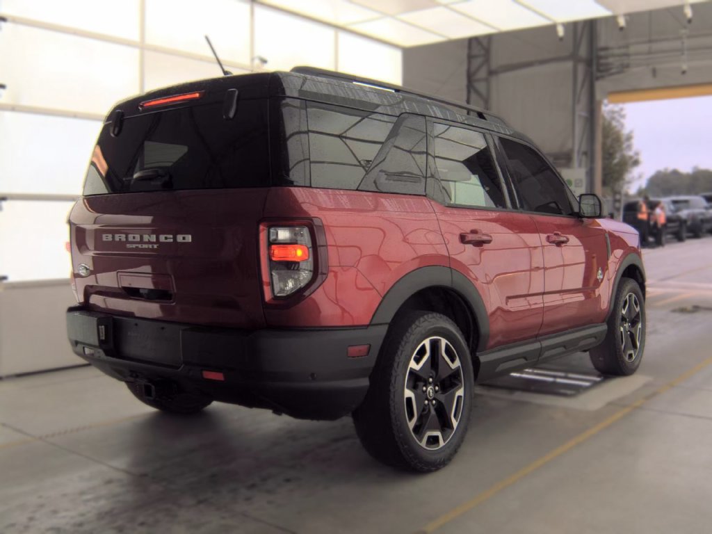 Used 2021 Ford Bronco Sport Outer Banks AWD/4WD image 8