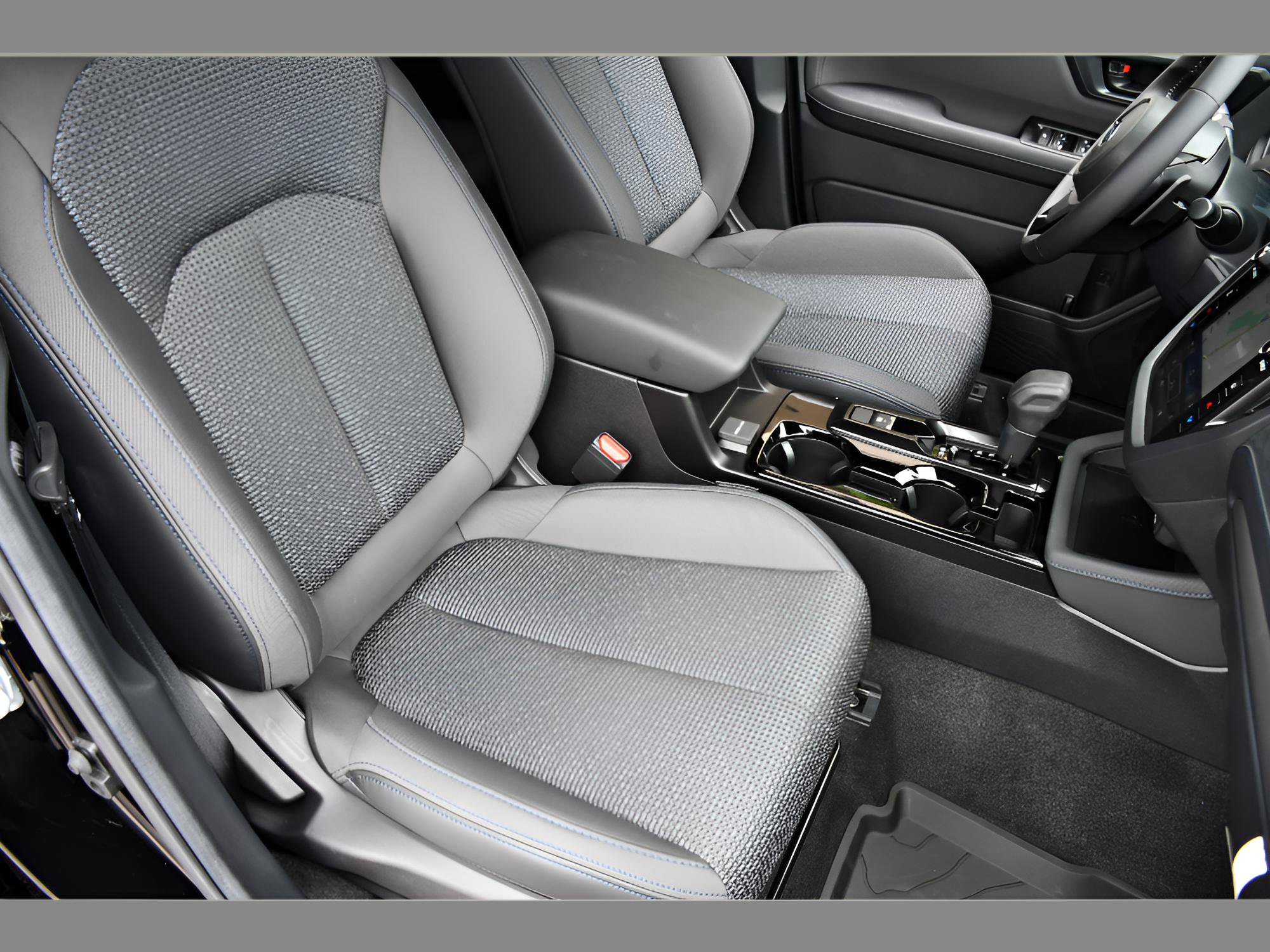 New 2026 Subaru Forester Premium AWD/4WD image 31