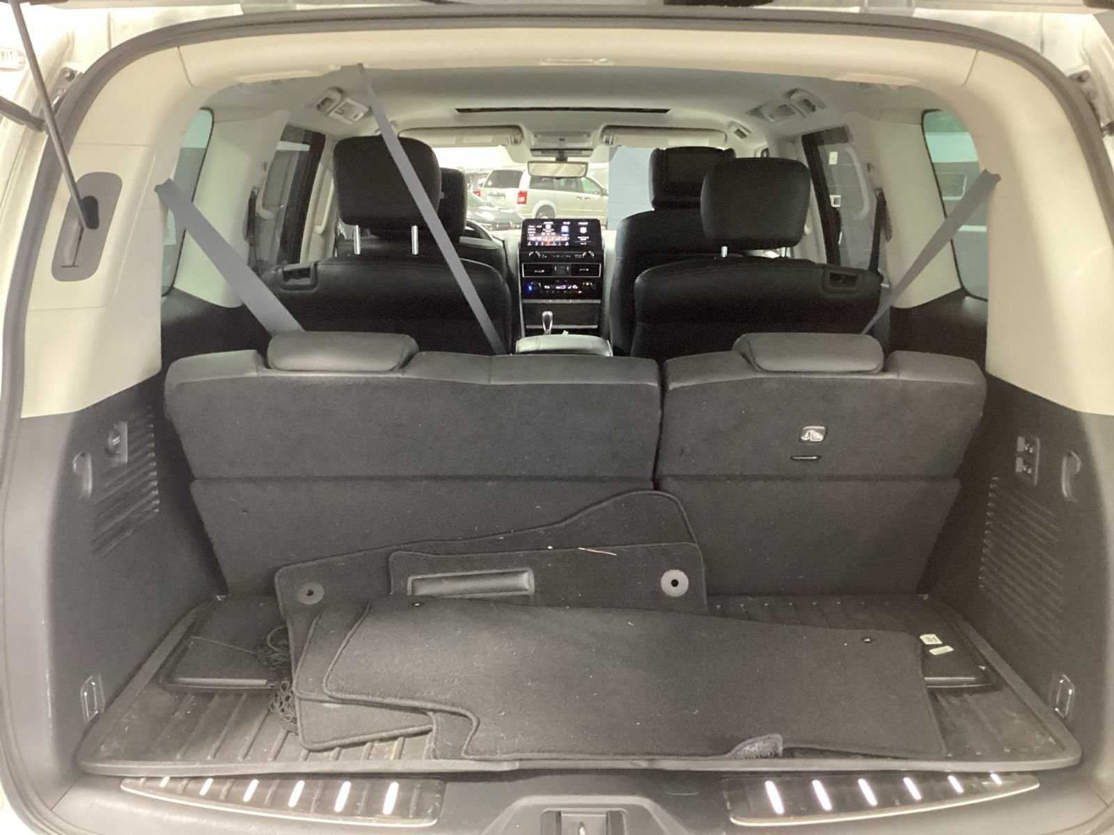 Certified 2023 Nissan Armada Platinum w/ Captain's Chairs Package AWD/4WD image 24
