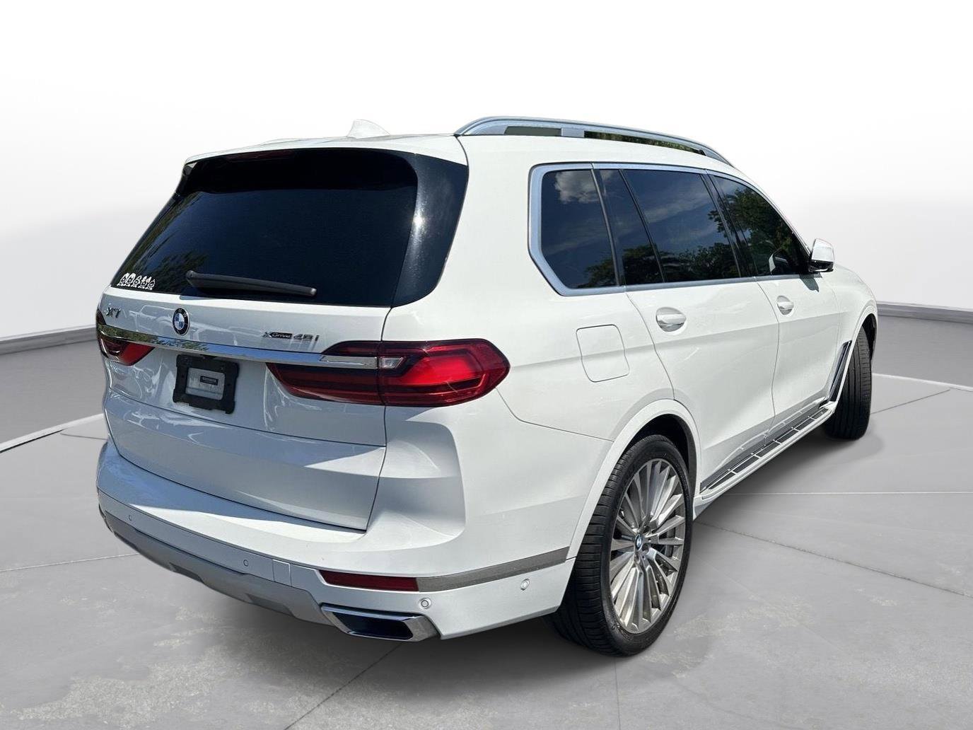 Used 2021 BMW X7 xDrive40i w/ Premium Package 2 AWD/4WD image 6