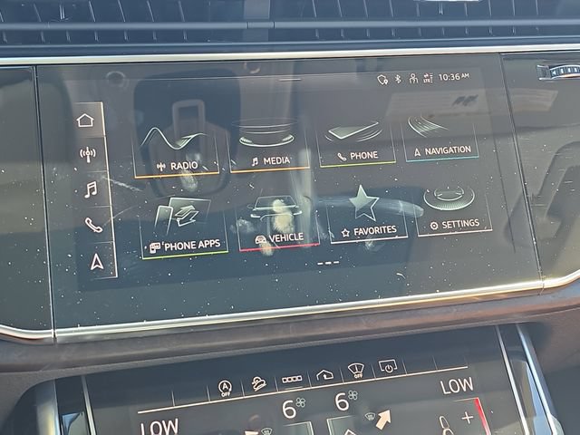 Used 2022 Audi Q8 Prestige AWD/4WD image 24