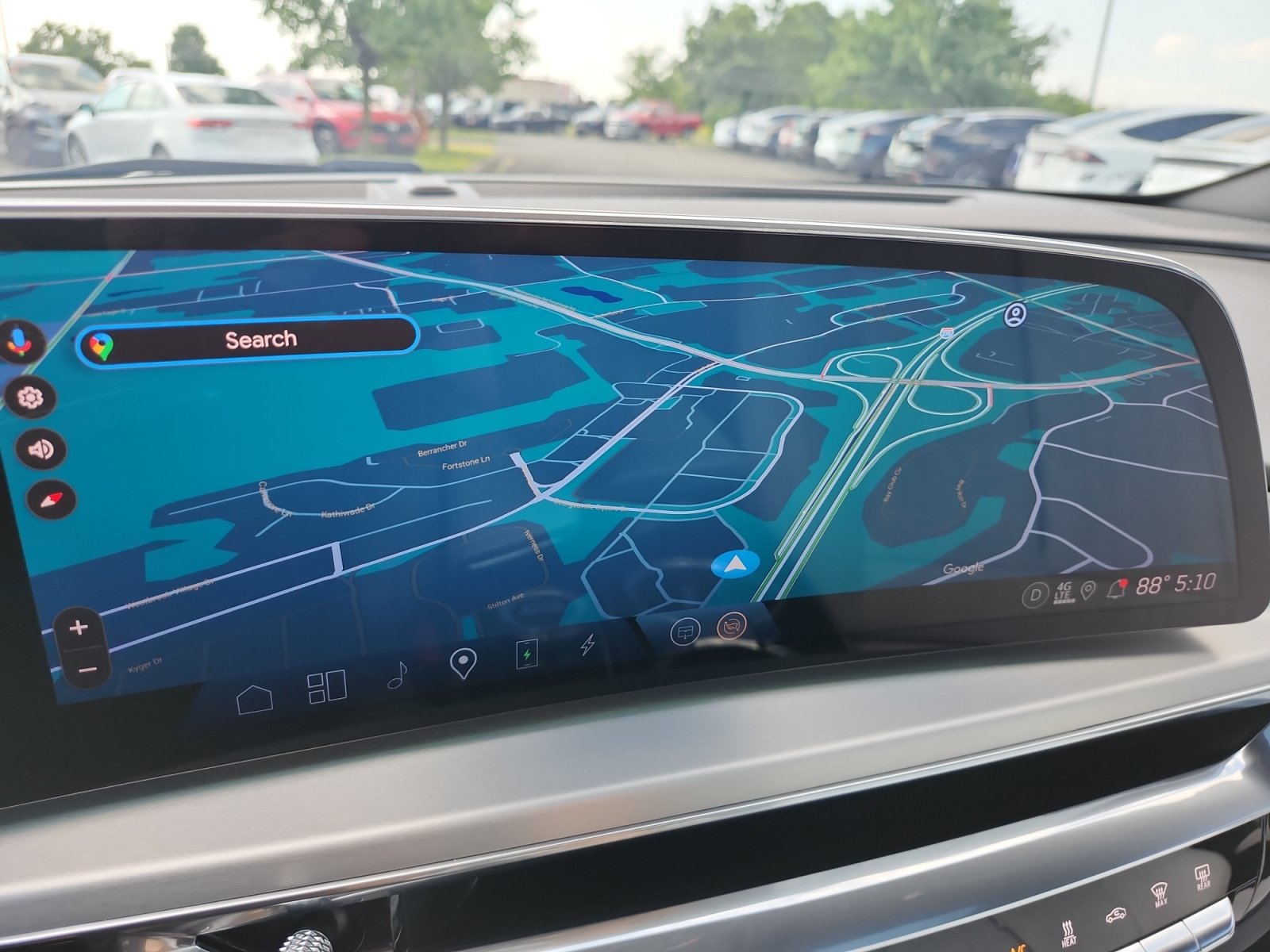 Used 2023 Cadillac Lyriq 2WD image 20