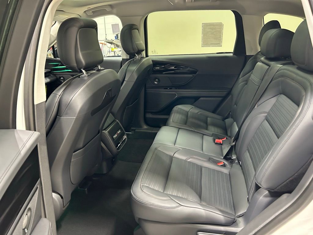 New 2026 Lincoln Nautilus Reserve w/ Jet Appearance Package image 26