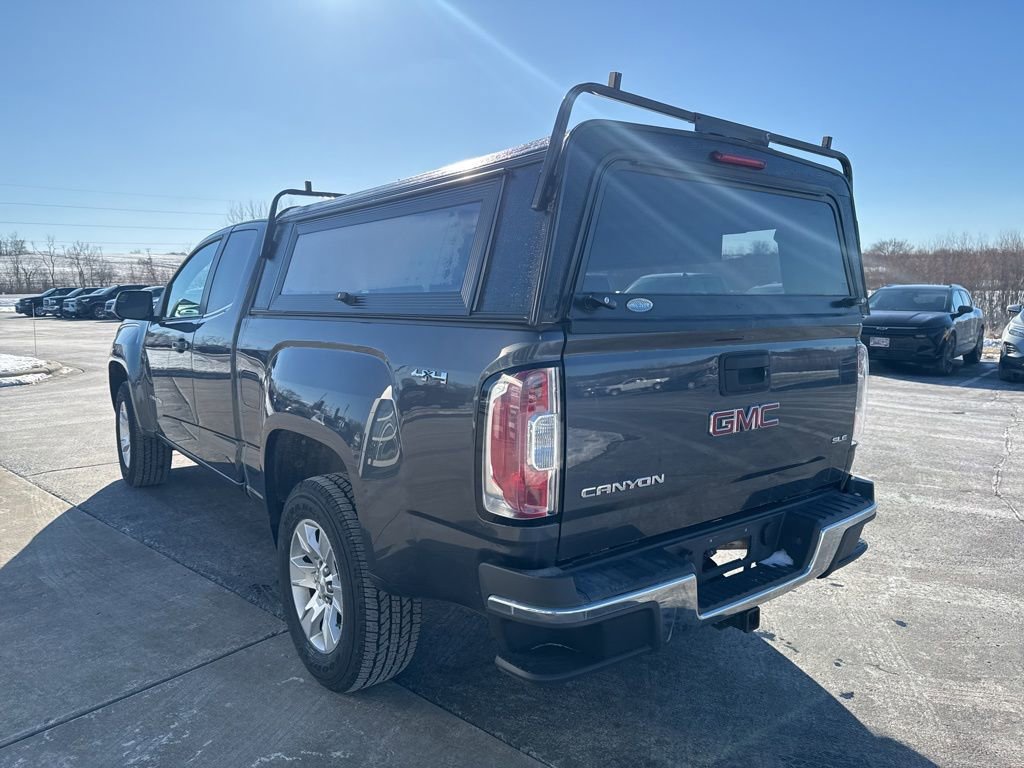 Certified 2017 GMC Canyon SLE w/ SLE Convenience Package image 5