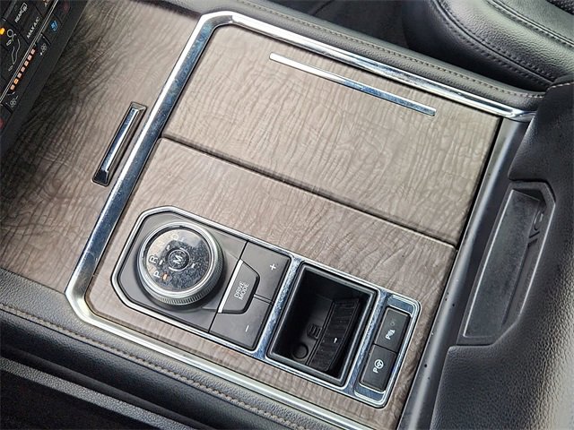 Used 2019 Ford Expedition Limited w/ Equipment Group 302A image 16