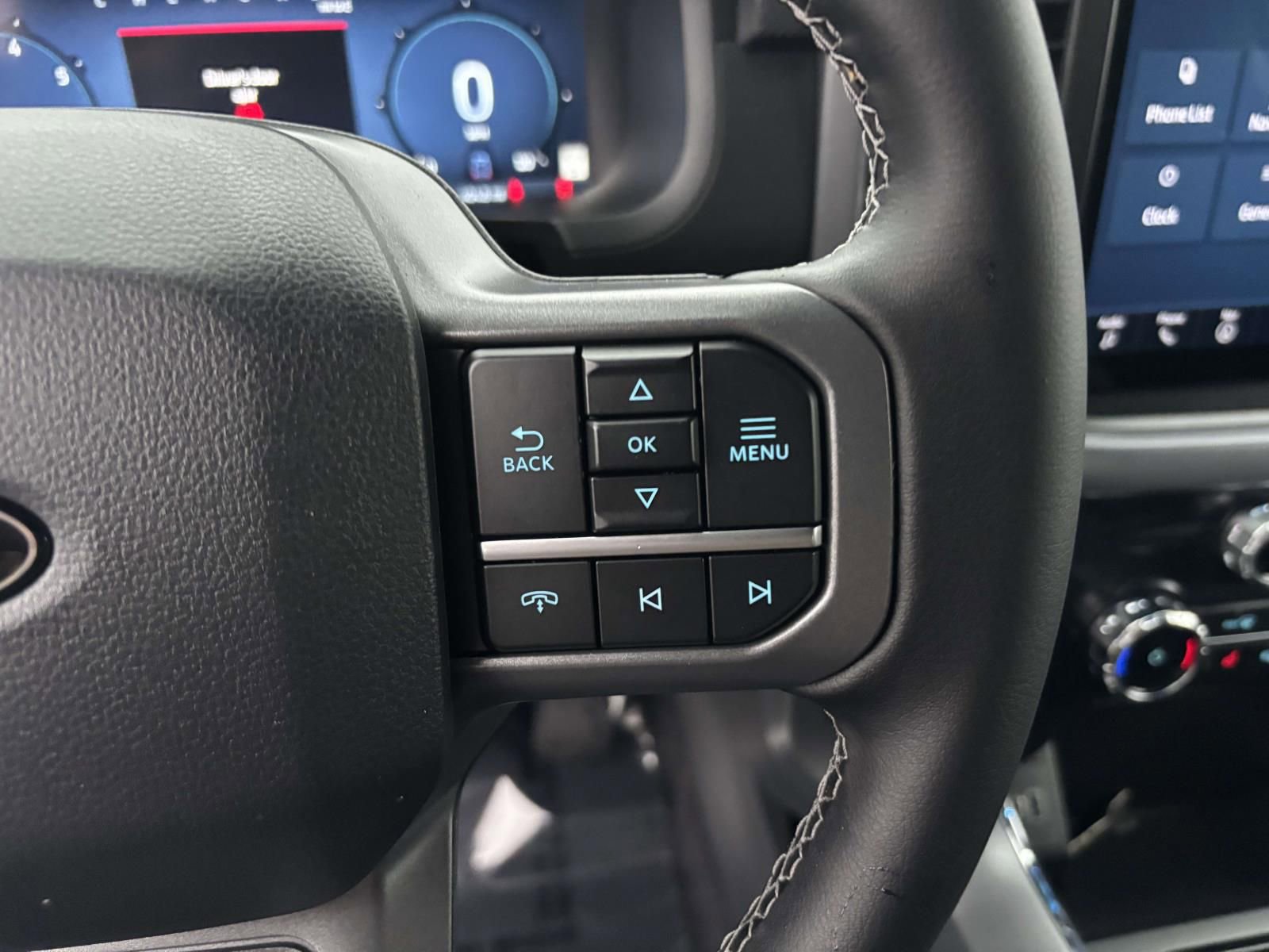 New 2025 Ford F150 XLT w/ Equipment Group 302A MID image 18