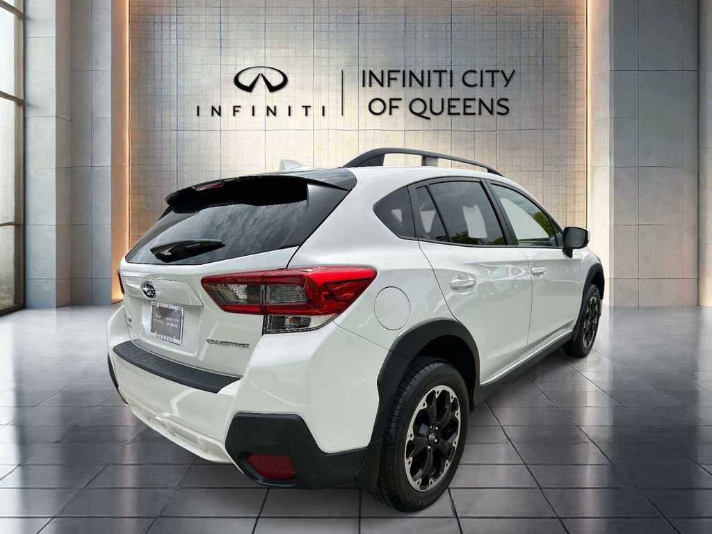 Used 2023 Subaru Crosstrek 2.0i Premium AWD/4WD image 3