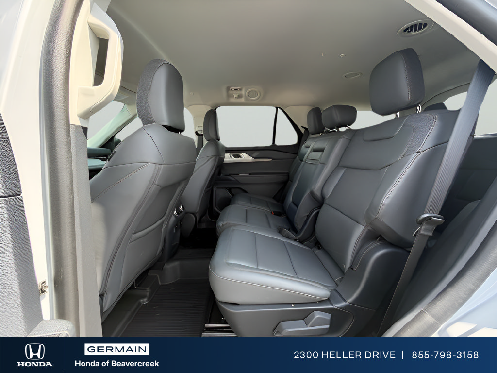 Used 2026 Ford Explorer Active w/ Active Comfort Package RWD image 24