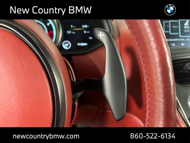 Used 2019 Aston Martin DB11 Volante RWD image 17
