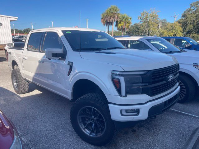 Used 2025 Ford F150 Platinum w/ FX4 Off-Road Package AWD/4WD image 3