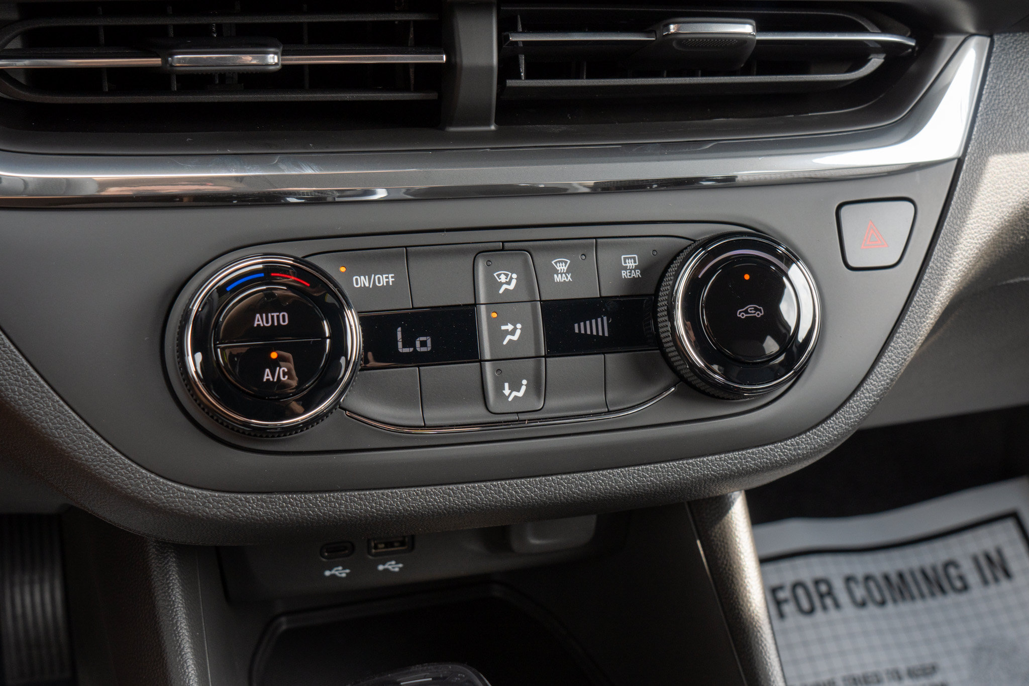 New 2026 Buick Envista Sport Touring FWD image 21