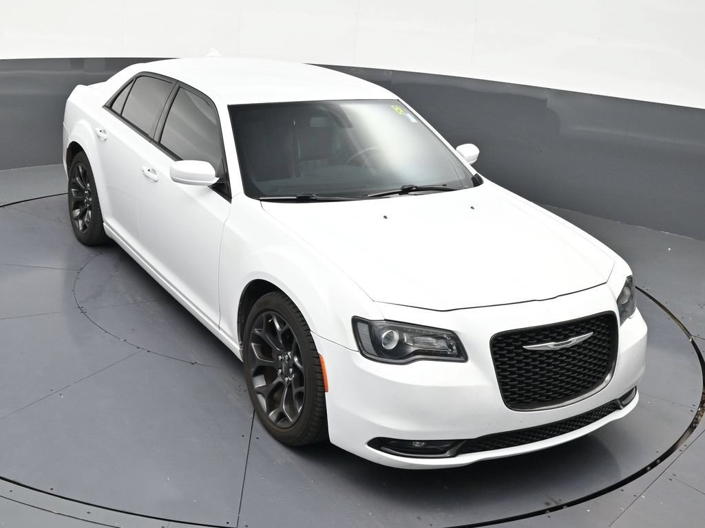 Used 2020 Chrysler 300 S RWD image 18