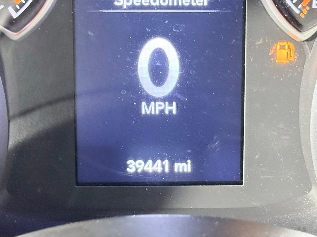 Used 2022 Jeep Gladiator Willys image 15