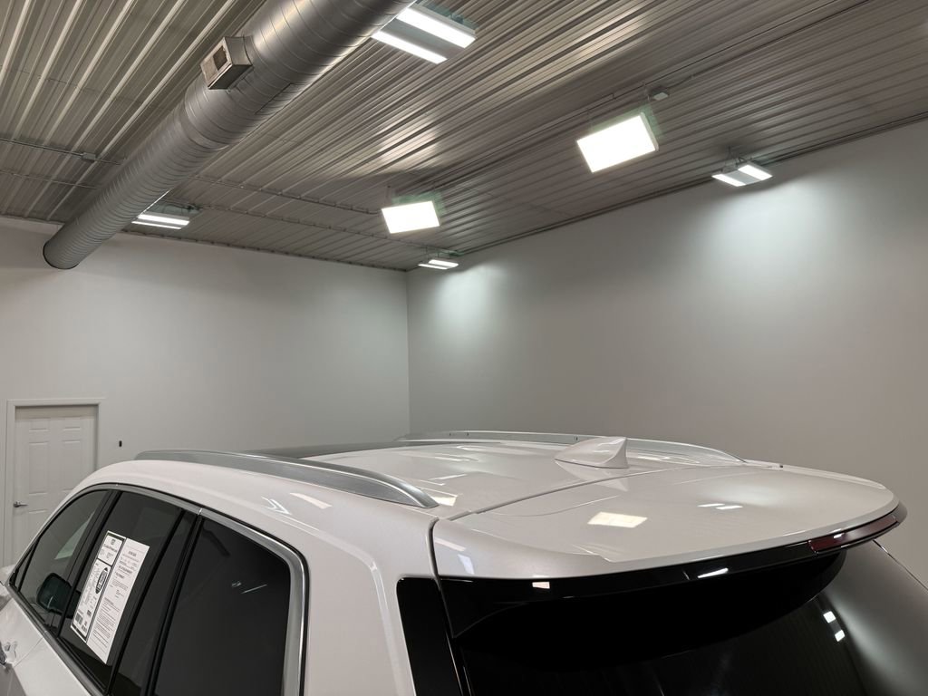 Used 2023 Cadillac XT6 Premium Luxury image 43