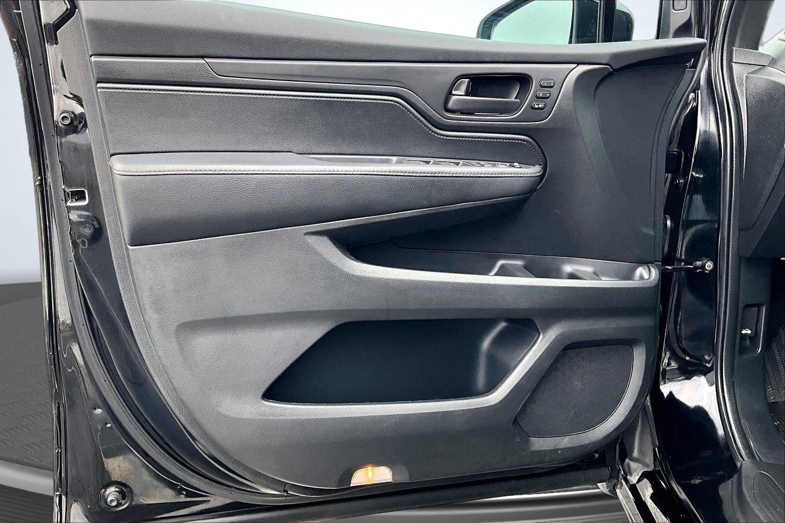 Used 2024 Honda Odyssey Sport image 24