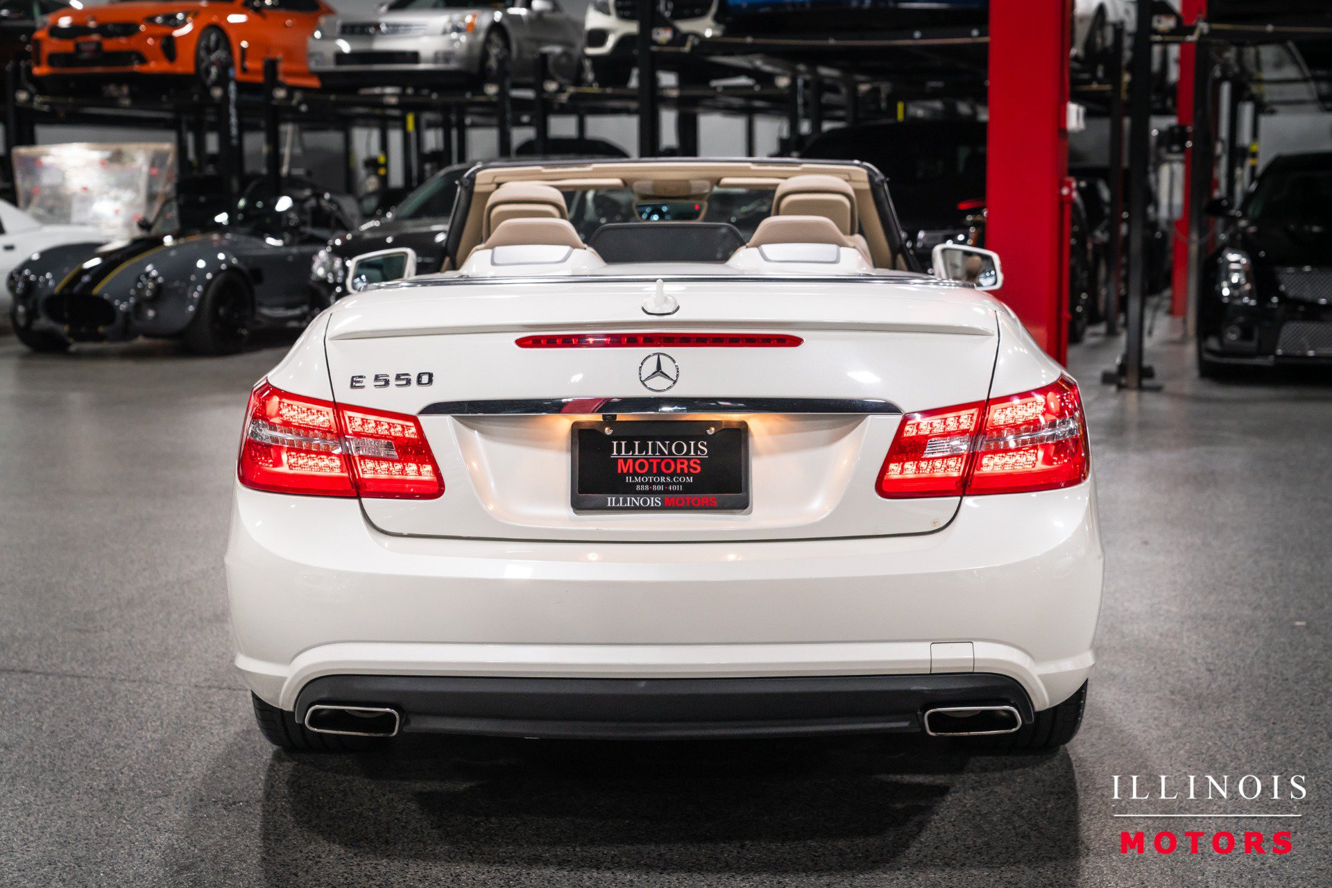 Used 2011 Mercedes-Benz E 550 Cabriolet image 4