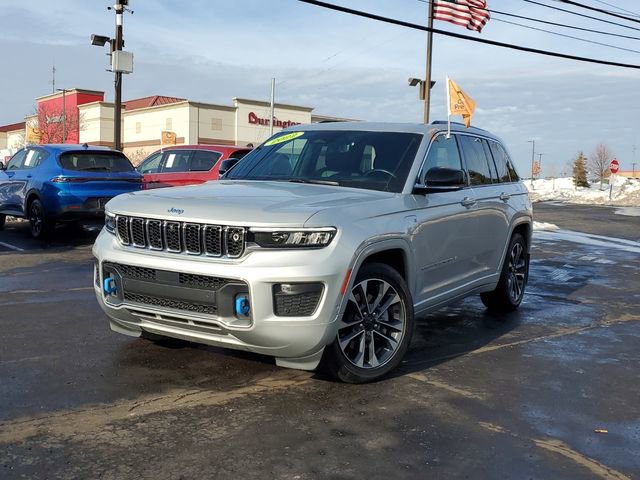 Used 2022 Jeep Grand Cherokee Overland w/ Advanced Protech Group III image 36