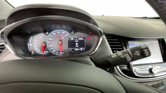 Used 2022 Chevrolet Trax LT w/ Driver Confidence Package AWD/4WD image 31