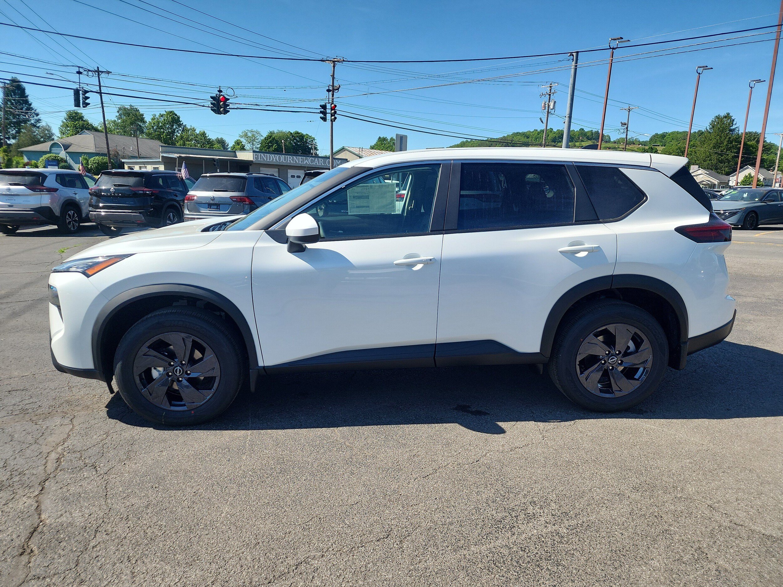 New 2026 Nissan Rogue SV w/ Cold Weather Package AWD/4WD image 5