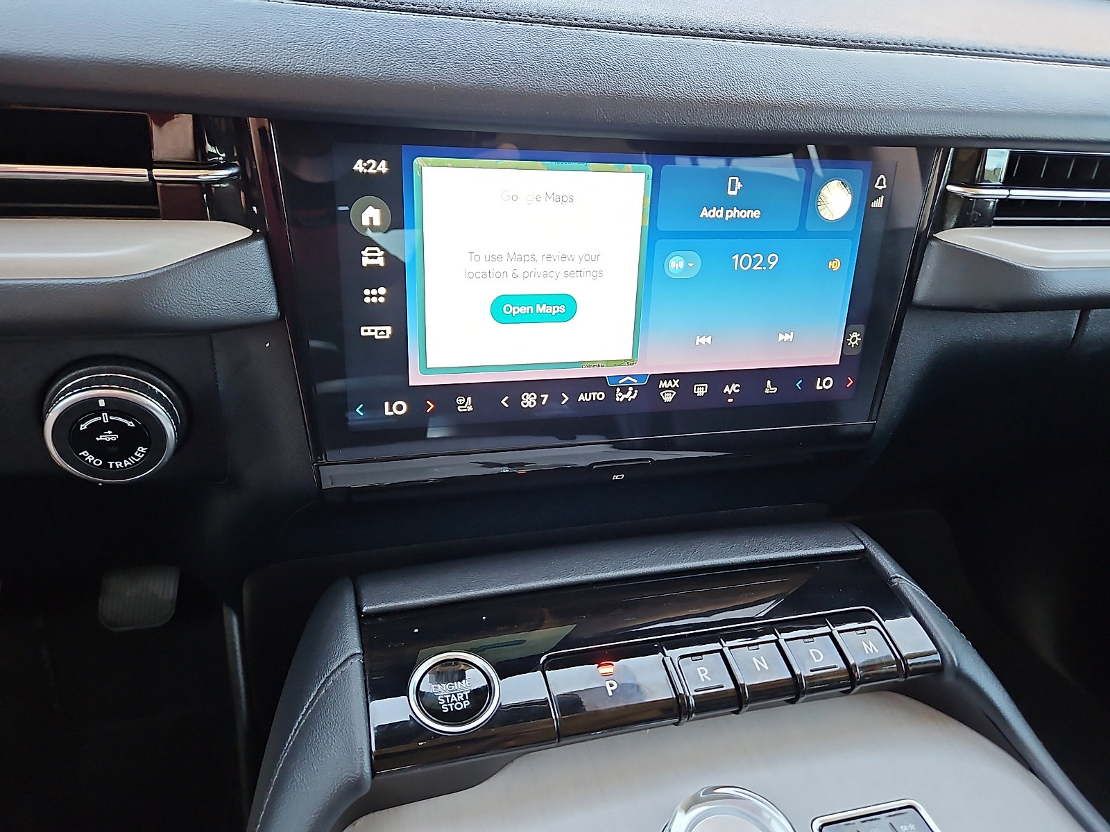 Used 2025 Lincoln Navigator Reserve AWD/4WD image 18