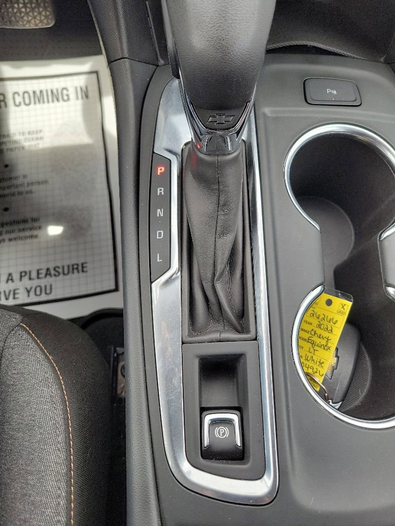 Used 2022 Chevrolet Equinox LT AWD/4WD image 19