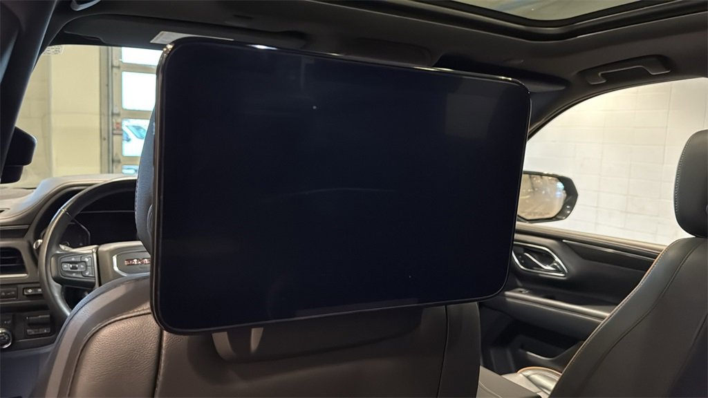 Used 2021 GMC Yukon AT4 w/ AT4 Premium Plus Package image 23