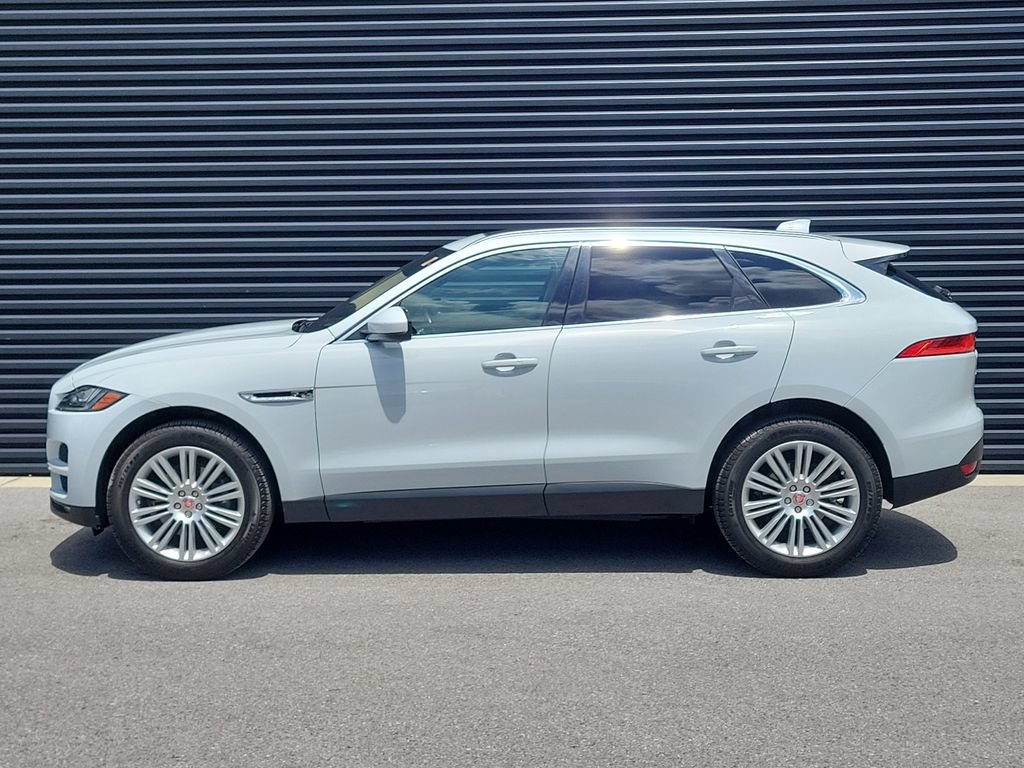 Used 2018 Jaguar F-PACE Portfolio AWD/4WD image 2
