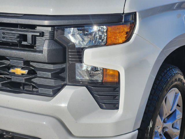 Used 2024 Chevrolet Silverado 1500 Custom AWD/4WD image 17