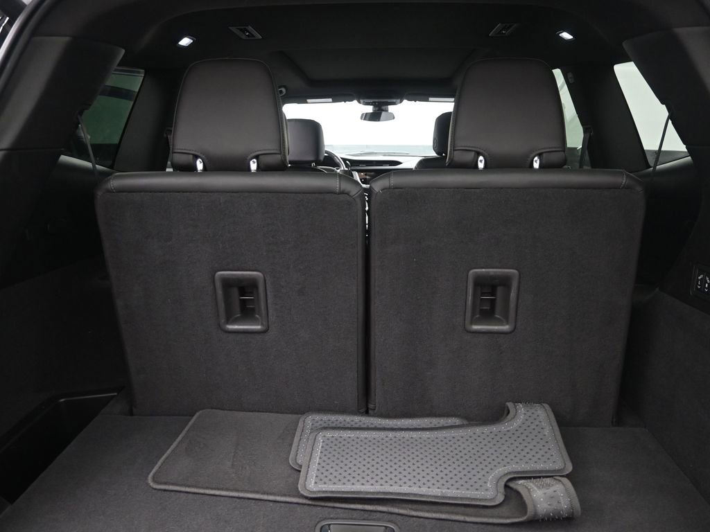 Certified 2025 Cadillac XT6 Premium Luxury image 13