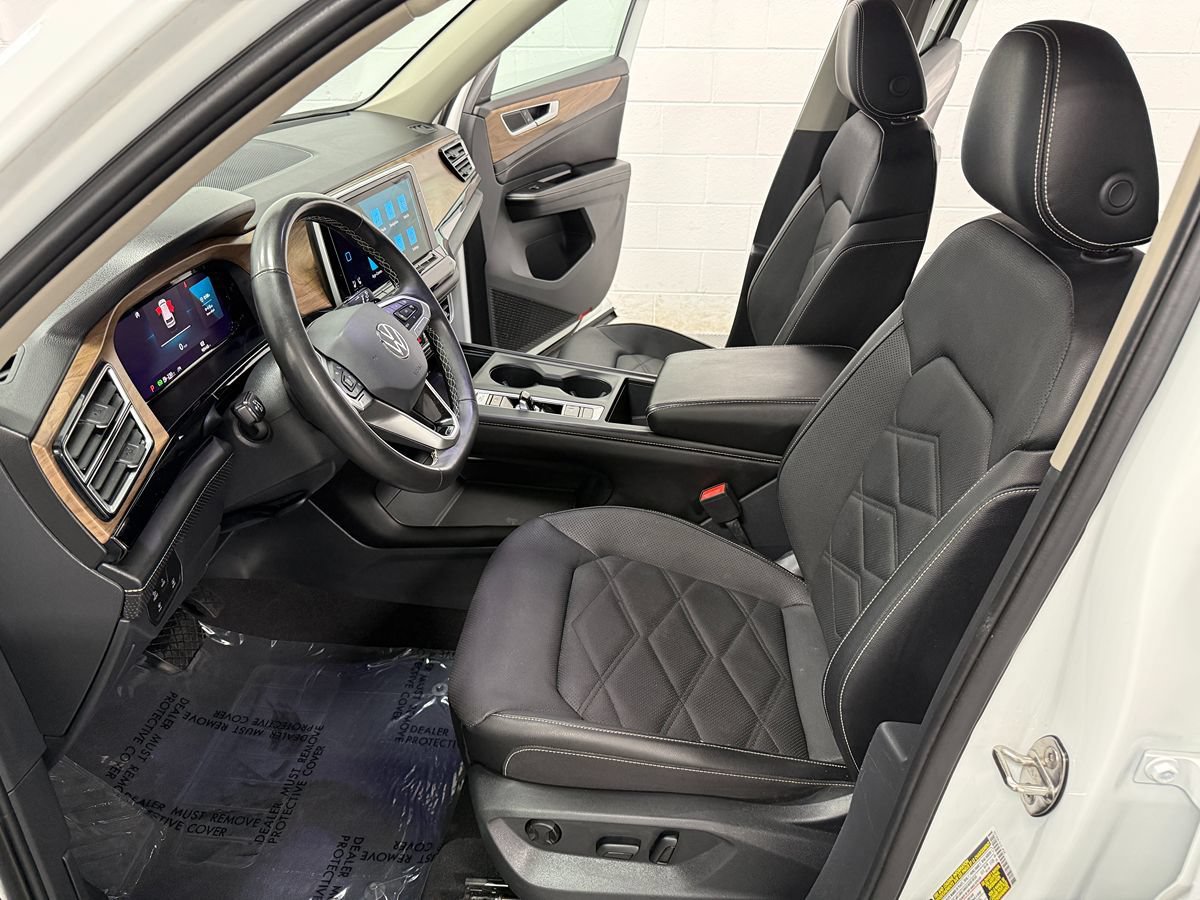 Used 2024 Volkswagen Atlas SE AWD/4WD image 10