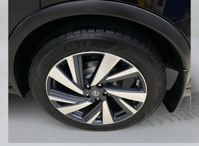 Used 2017 Nissan Murano Platinum w/ Platinum Technology Package AWD/4WD image 19