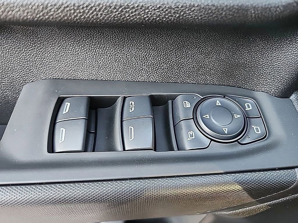 New 2025 Chevrolet Silverado 2500 Custom w/ Custom Value Package image 21