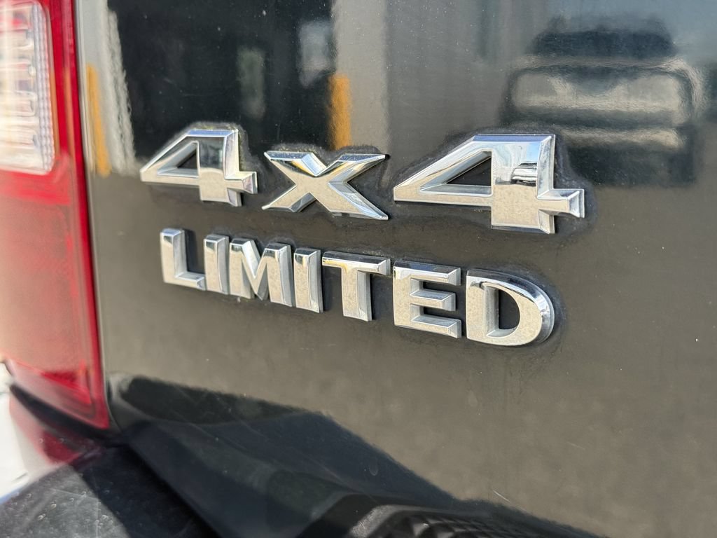 Used 2012 Jeep Liberty Limited Jet w/ Comfort/Convenience Group AWD/4WD image 11