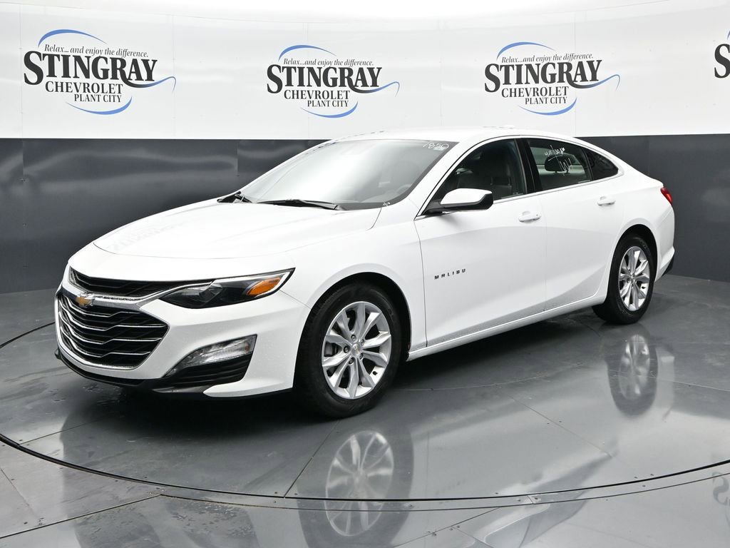Used 2024 Chevrolet Malibu LT FWD image 3