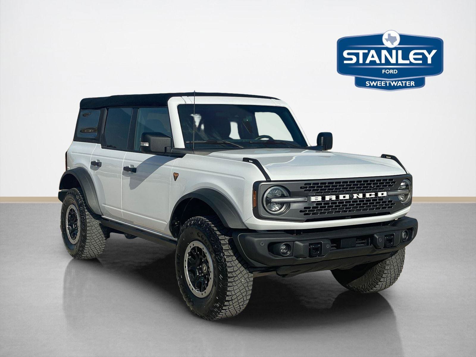 Used 2022 Ford Bronco Badlands image 1