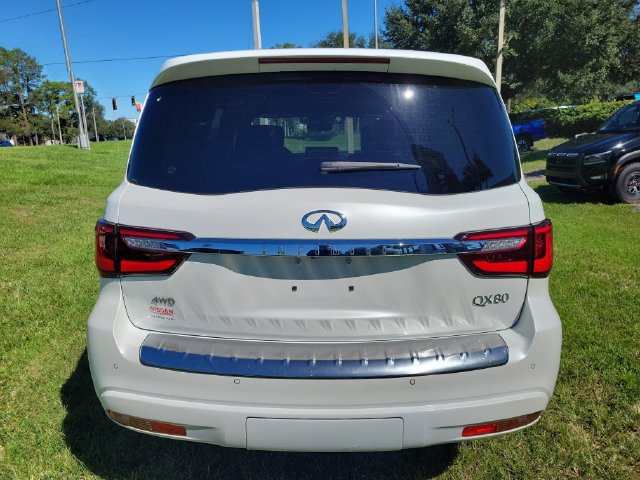 Used 2023 INFINITI QX80 Sensory w/ Cargo Package AWD/4WD image 8