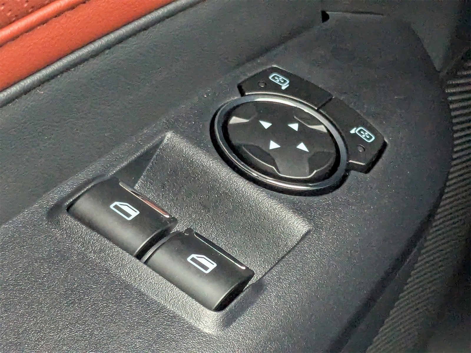 Used 2025 Ford Mustang Premium image 19