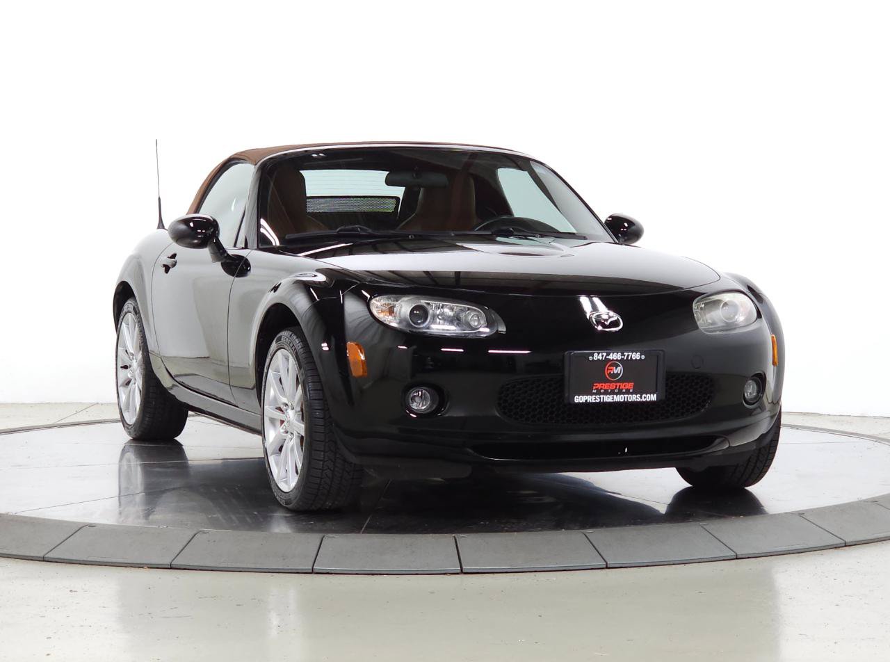 Used 2006 MAZDA MX-5 Miata Grand Touring w/ Premium Pkg RWD image 12
