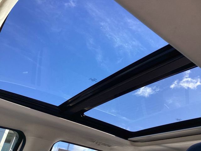 Used 2021 Ford F350 Limited image 26